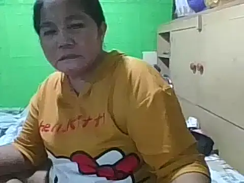 Snapshot of pinay_wild_mature chatting on 02-25-25, 12:25 pinay wild mature online show from 02-25-25, 12:25