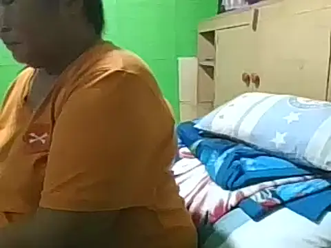 Snapshot of pinay_wild_mature chatting on 02-28-25, 10:41 pinay wild mature online show from 02-28-25, 10:41