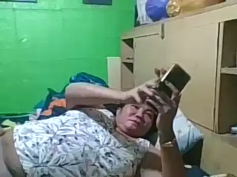 Snapshot of pinay_wild_mature chatting on 03-15-25, 05:04 pinay wild mature online show from 03-15-25, 05:04