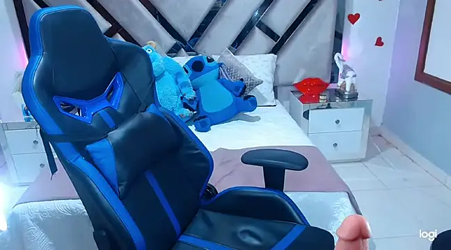 Snapshot of lady_Ary_xx chatting on 01-11-25, 11:46 lady Ary xx online show from 01-11-25, 11:46