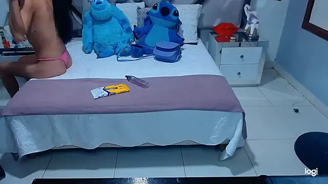 Snapshot of lady_Ary_xx chatting on 01-12-25, 08:25 lady Ary xx online show from 01-12-25, 08:25