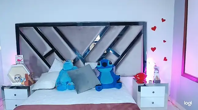 Snapshot of lady_Ary_xx chatting on 01-24-25, 03:11 lady Ary xx online show from 01-24-25, 03:11