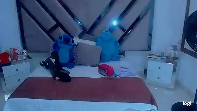 Snapshot of lady_Ary_xx chatting on 03-18-25, 09:43 lady Ary xx online show from 03-18-25, 09:43