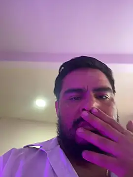 MichaelBear  online show from 01-09-26, 06:10