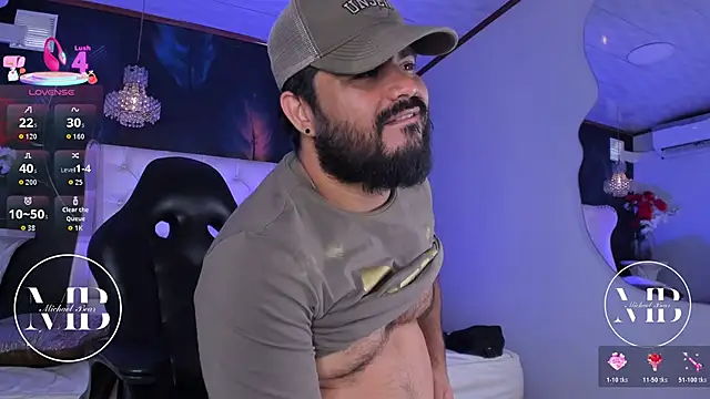 MichaelBear  online show from 02-05-26, 01:38