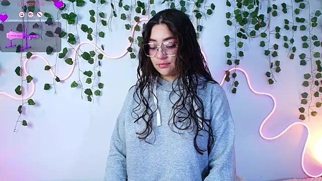 Samii Evans online show from 03-06-26, 05:15