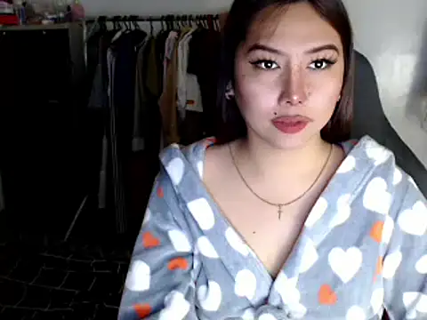 urqueendominant online show from 03-23-25, 03:43