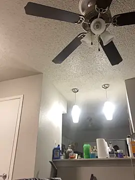 Snapshot of bosstang770 chatting on 11-27-25, 06:26 bosstang770 online show from 11-27-25, 06:26