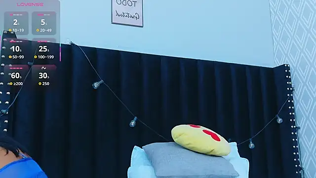 Snapshot of colombiamommy chatting on 11-11-25, 12:38 colombiamommy online show from 11-11-25, 12:38