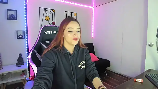 kay marie online show from 01-12-25, 03:28