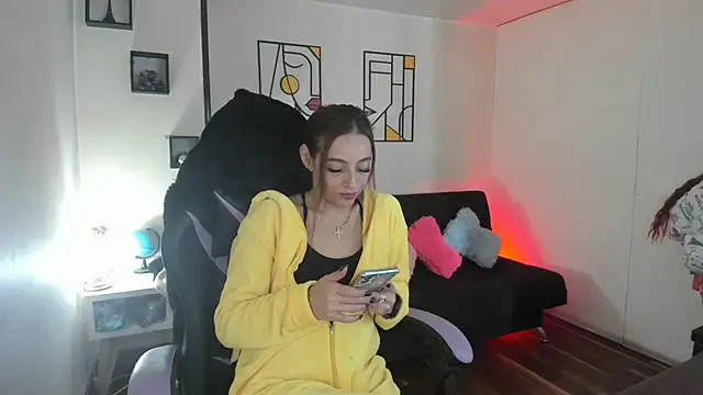 kay marie online show from 10-29-25, 06:20