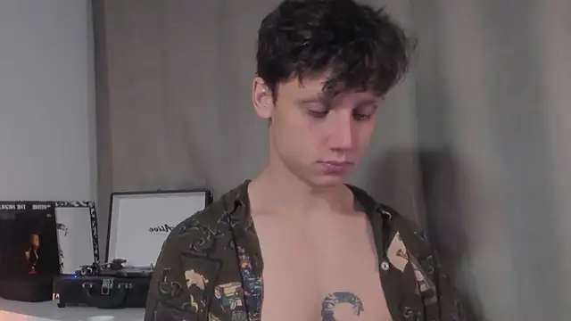 Nicky neal online show from 12-14-24, 01:17