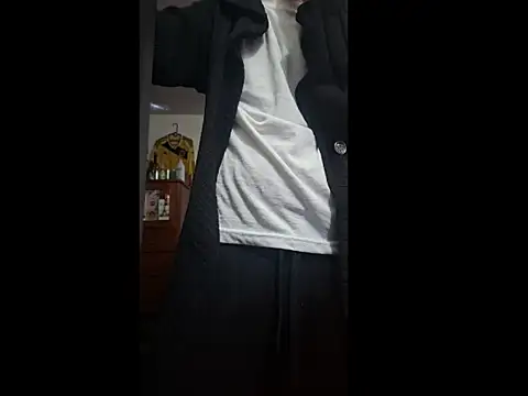 Snapshot of ALBEIROFOOTBALL1992 chatting on 02-09-26, 05:00 ALBEIROFOOTBALL1992 online show from 02-09-26, 05:00