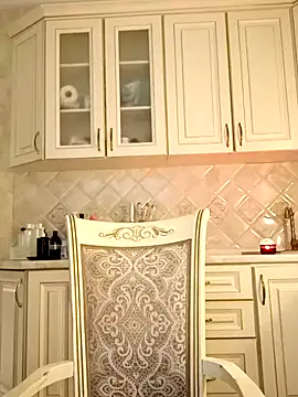 Snapshot of mom4you chatting on 02-20-25, 08:50 mom4you online show from 02-20-25, 08:50
