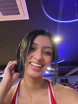 Snapshot of kendall_ruiz chatting on 10-14-25, 06:20 kendall ruiz online show from 10-14-25, 06:20