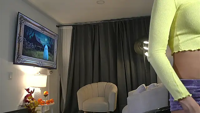 Snapshot of kendall_ruiz chatting on 10-29-25, 11:39 kendall ruiz online show from 10-29-25, 11:39