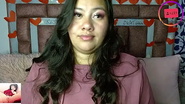 ValerieDiiamond online show from 10-11-25, 02:22