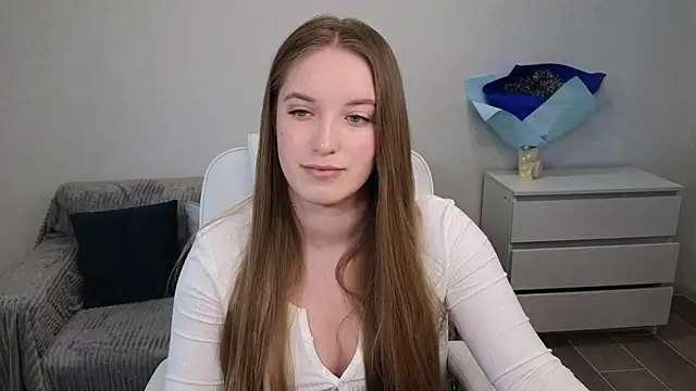 EvaMaddison online show from 01-05-25, 07:28