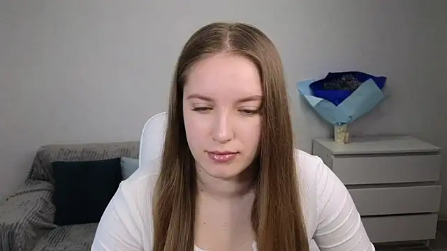 EvaMaddison online show from 01-17-25, 05:11