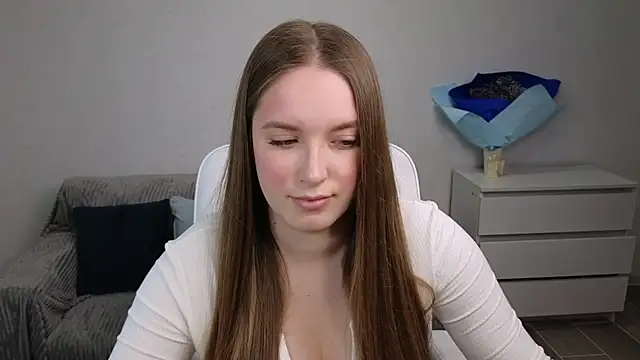 EvaMaddison online show from 02-04-25, 06:04