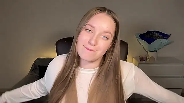 EvaMaddison online show from 03-07-26, 06:16