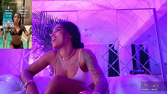 Snapshot of KimiBrown chatting on 11-07-25, 09:31 KimiBrown online show from 11-07-25, 09:31