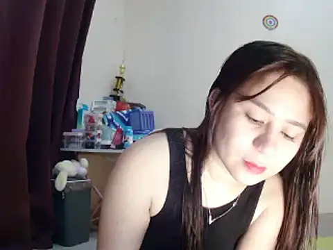 Mia 2022 online show from 12-29-24, 05:42