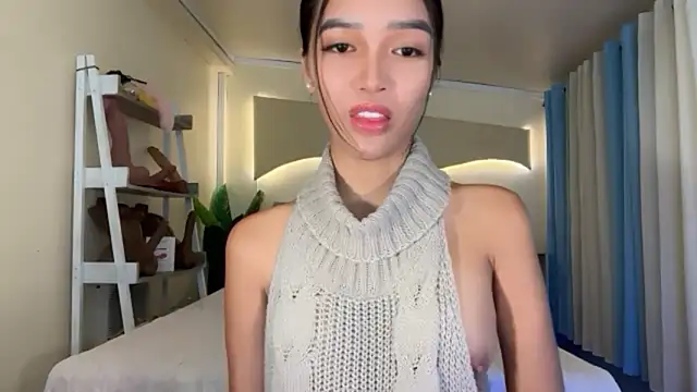  caroline69 online show from 11-10-25, 01:04