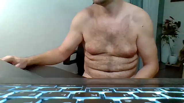 Snapshot of Horney_boy86 chatting on 10-08-25, 10:07 Horney boy86 online show from 10-08-25, 10:07