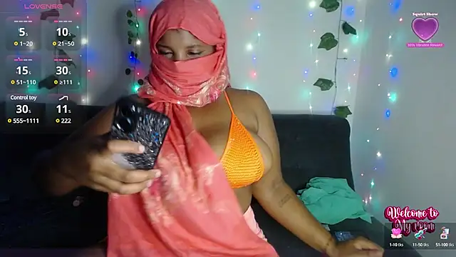 Lilyth  Brown online show from 02-14-25, 04:15