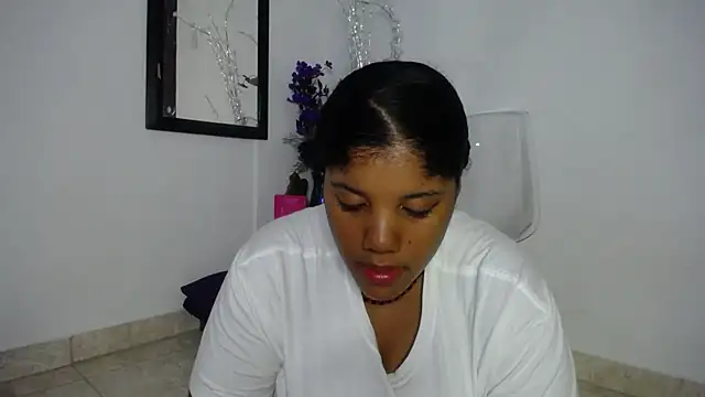 Lilyth  Brown online show from 09-18-25, 08:22