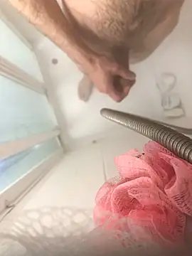 Snapshot of Dani_el82@xh chatting on 12-06-24, 06:28 Dani el82xh online show from 12-06-24, 06:28