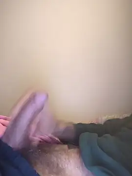 Snapshot of Dani_el82@xh chatting on 10-13-25, 05:40 Dani el82xh online show from 10-13-25, 05:40