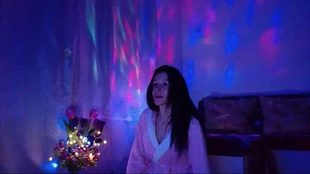 ElysaSun online show from 01-24-25, 12:20