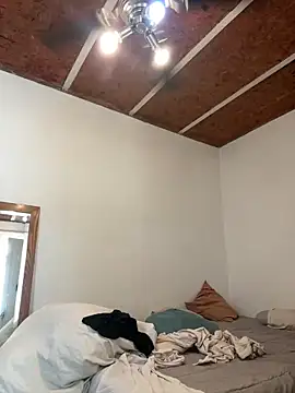 indierotic online show from 01-03-25, 07:07