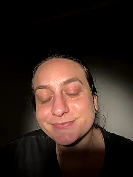 indierotic online show from 10-20-25, 04:02