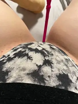 Snapshot of katcclovea chatting on 03-02-25, 03:48 katcclovea online show from 03-02-25, 03:48