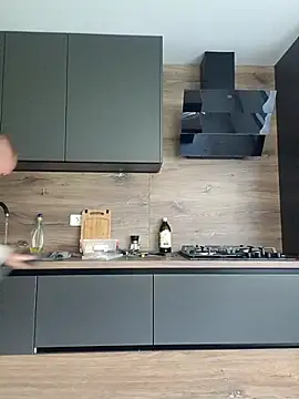 Snapshot of Adry1986 chatting on 09-18-25, 11:45 Adry1986 online show from 09-18-25, 11:45