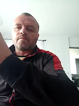 Snapshot of Adry1986 chatting on 09-30-25, 10:42 Adry1986 online show from 09-30-25, 10:42