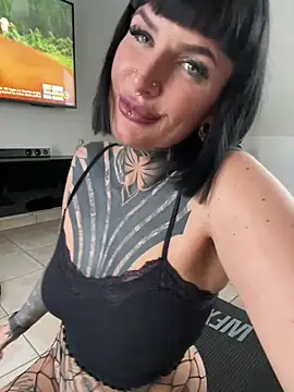 Snapshot of InkedBiitch chatting on 03-11-25, 03:56 InkedBiitch online show from 03-11-25, 03:56