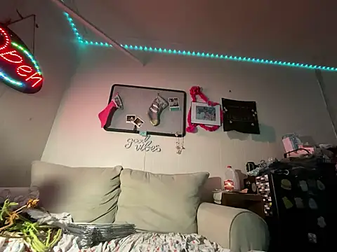 WhiteChocalate 69 online show from 03-02-25, 11:07