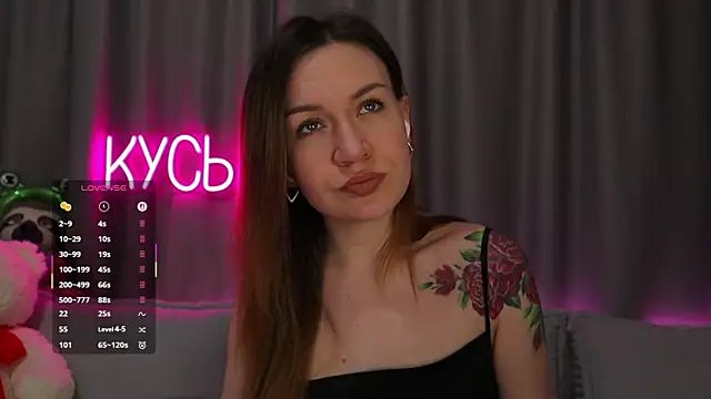  LadyMargo  online show from 11-20-25, 11:26