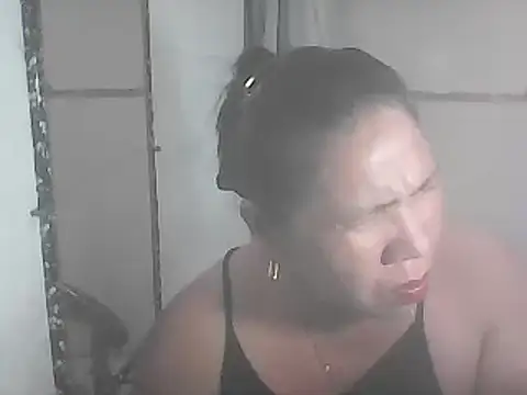 hotwet mama4uxx online show from 01-17-25, 11:49