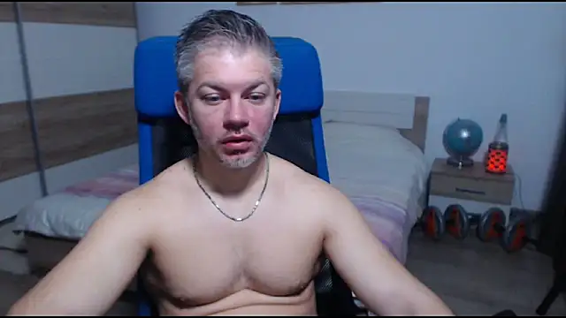 RobbyShawz online show from 12-02-25, 05:24