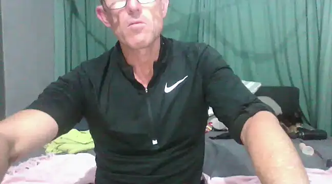 xykenrahxh online show from 03-15-25, 04:32