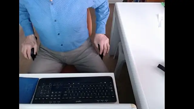 dutchpornking online show from 12-17-25, 09:04