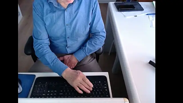 dutchpornking online show from 12-20-25, 07:59