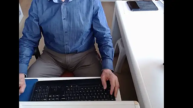 dutchpornking online show from 03-15-26, 08:09