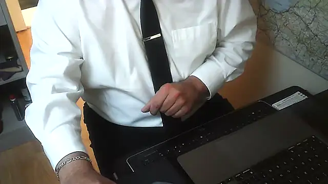 DUDURAxh online show from 12-04-24, 01:09