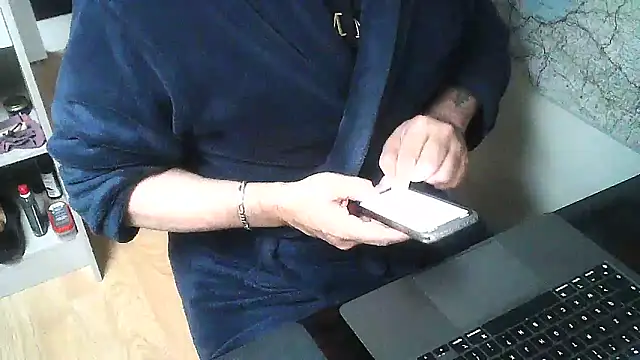 DUDURAxh online show from 12-30-24, 03:02